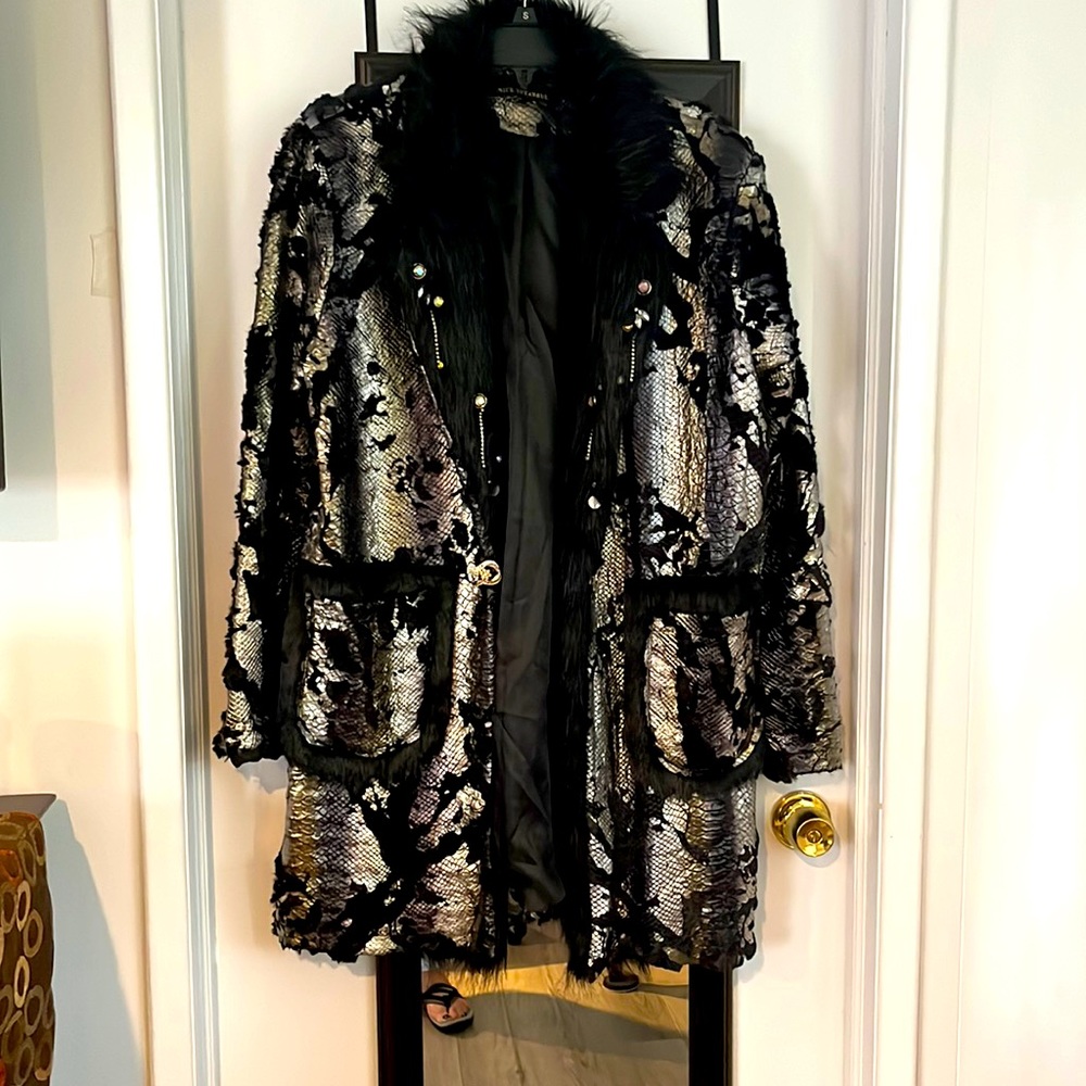 Nice Istanbul faux fur trimmed snakeskin long jacket with sequins